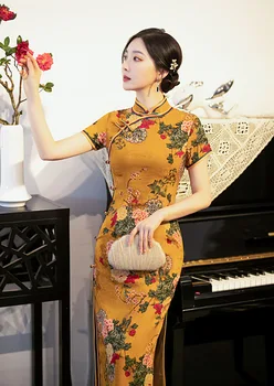 Vasaros Tradicinės Kinų Mandarinų Apykaklės Trumpas Rankovės Gėlių Spausdinti Satino Geltona Cheongsam Elegantiškas Ilgas Stiliaus Qipao Dydis 4XL